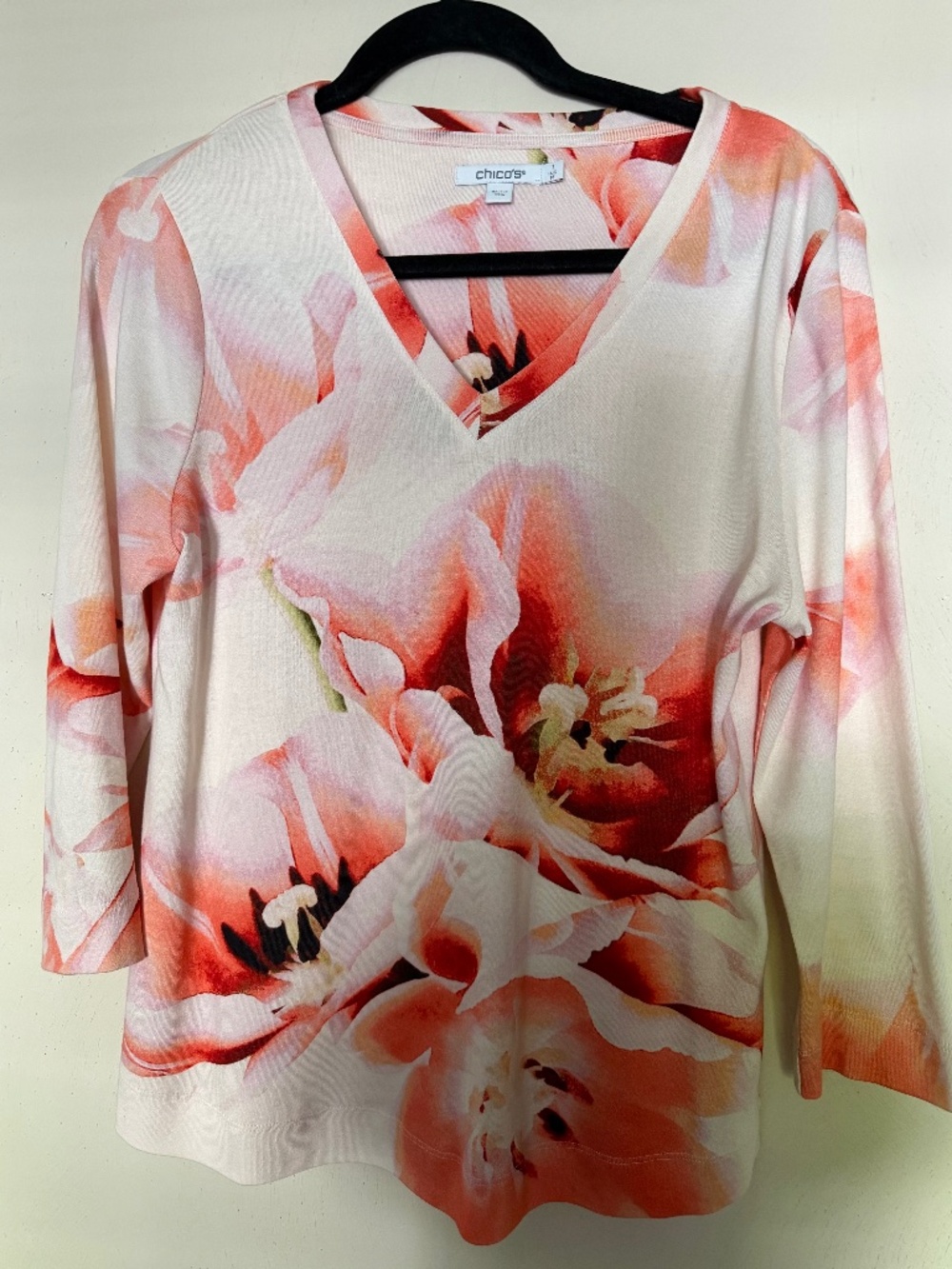 Womens's Chicos Top